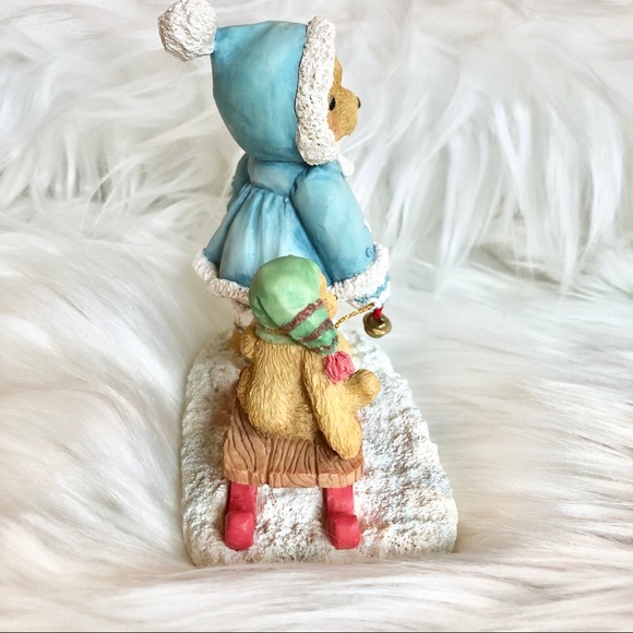 VTG CHERISHED TEDDIES Mary Winter Figurine 90’s - Christmas Decor - Picture 4 of 7